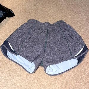 lululemon hotty hot shorts 2